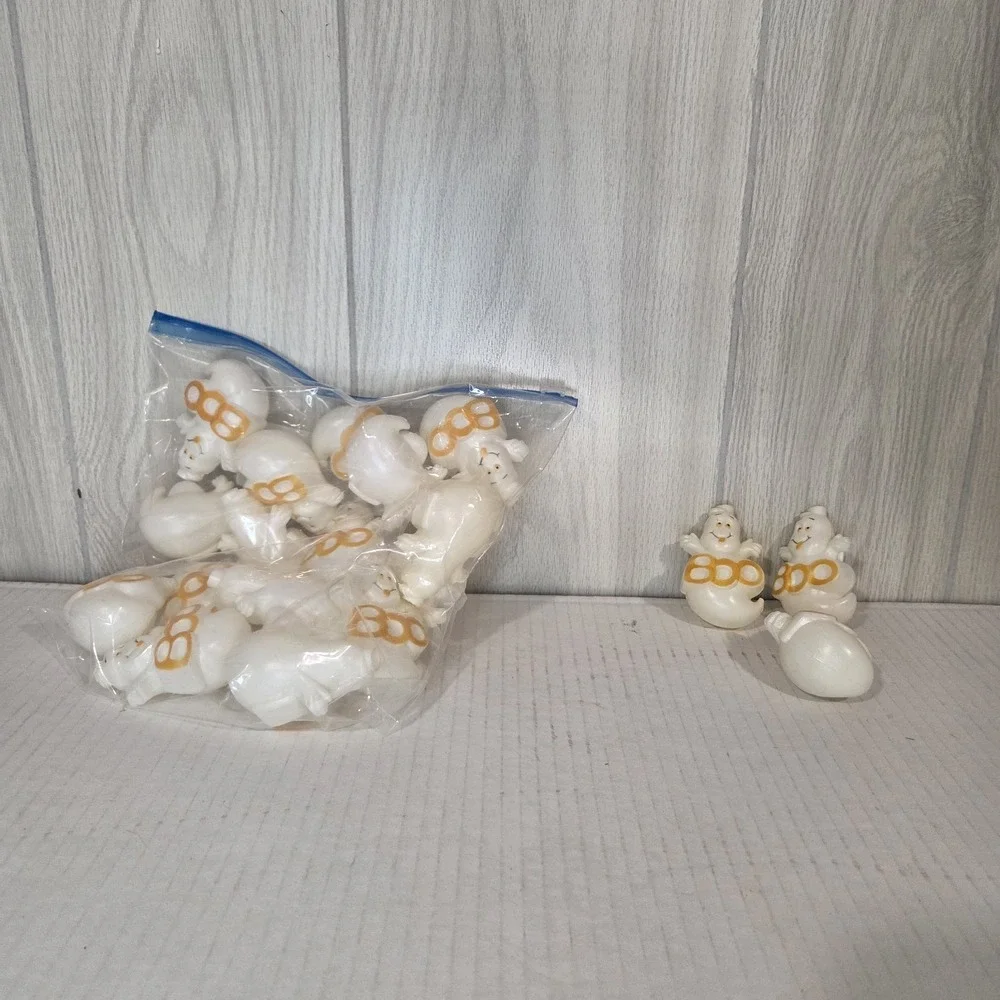 19 Vintage Halloween BOO Ghost Blow Mold String Light Covers 3